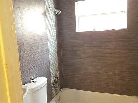 2nd image of 7333 Gary Ave #02