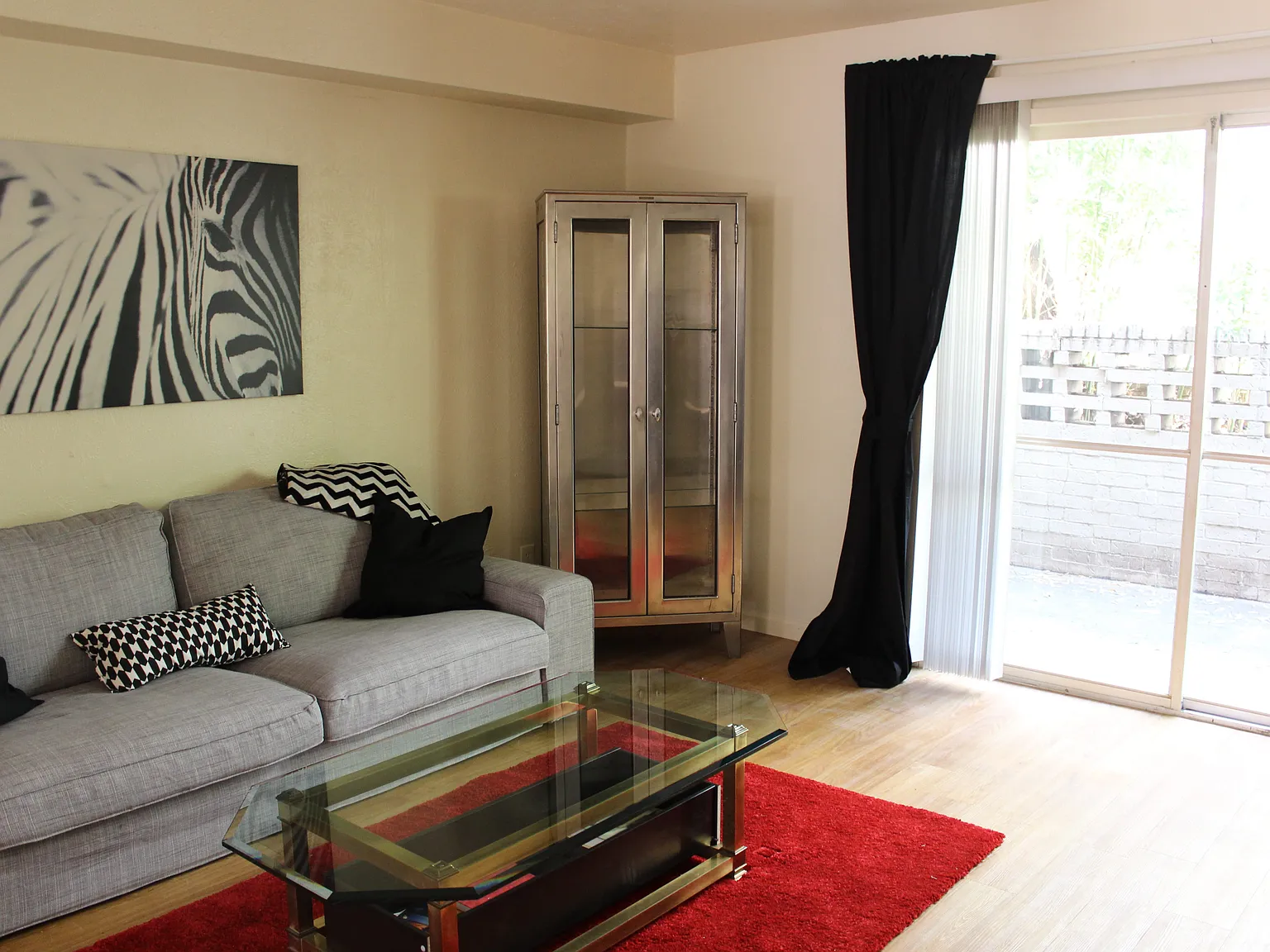 2 bed, 1550 sqft, $1,250 — Photo 3