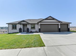 6071 W 31st Ave, Kennewick, WA 99338