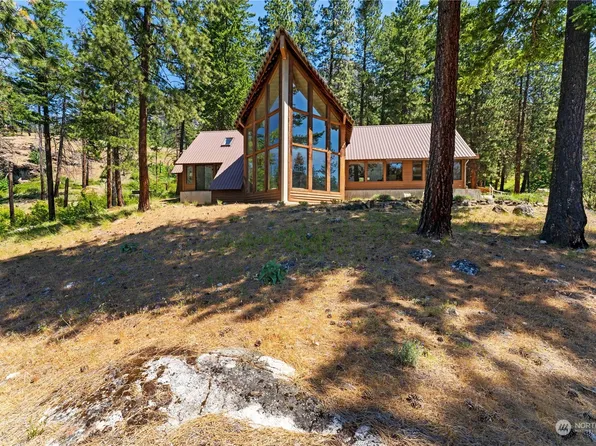 1 Boat Access, Stehekin, WA 98852