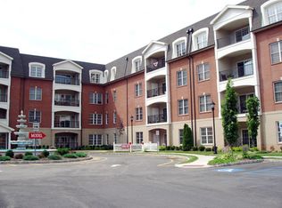 411 Regency Pl, Woodbridge, NJ 07095