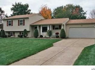13900 Aspen Oval, North Royalton, OH 44133