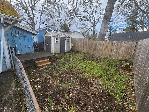 5th image of 15308 Portland Ave SW