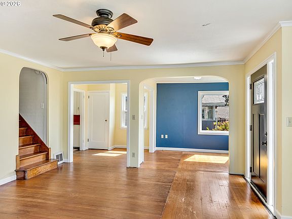 4th image of 1227 Alameda Ave