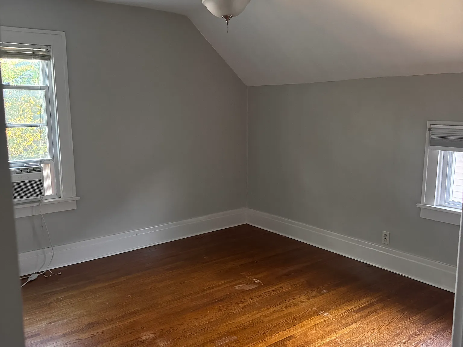 2 bed, 800 sqft, $1,250 — Photo 4