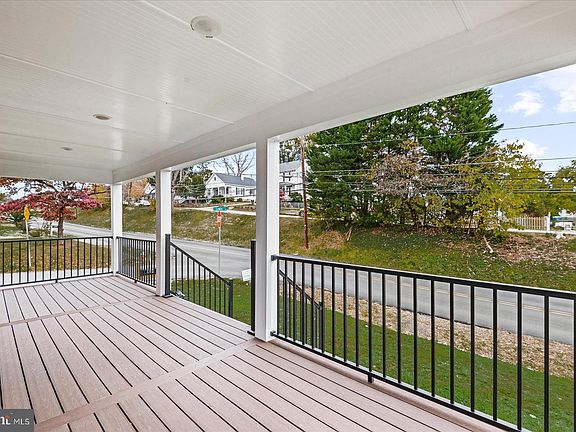 4th image of 914 Old Rixeyville Rd