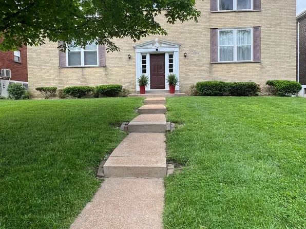 10100 Puttington Dr APT C, Saint Louis, MO 63123