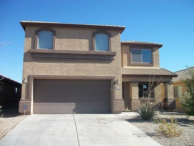 1st image of 2109 S 101st Dr