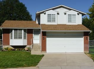 1155 E 2300 N, LAYTON, UT 84040