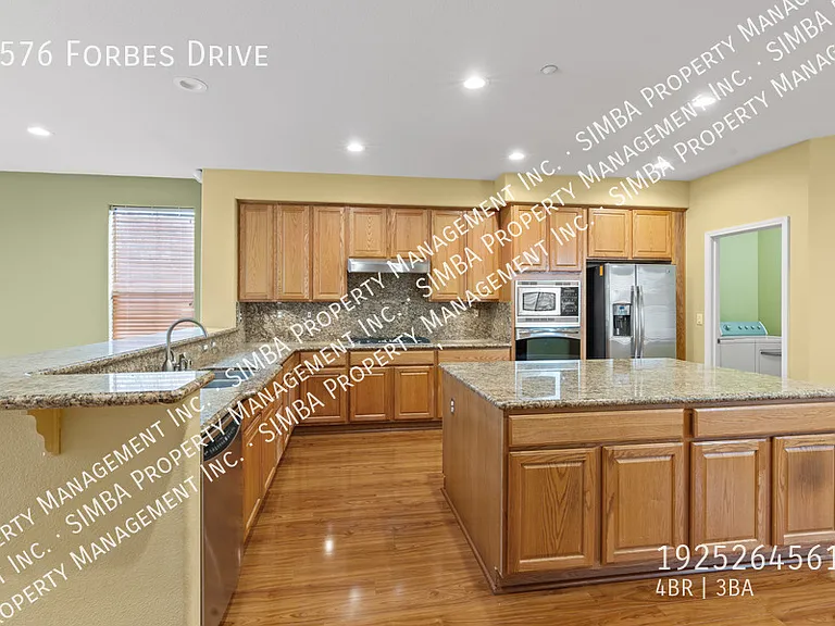 5576 Forbes Dr — Photo 18