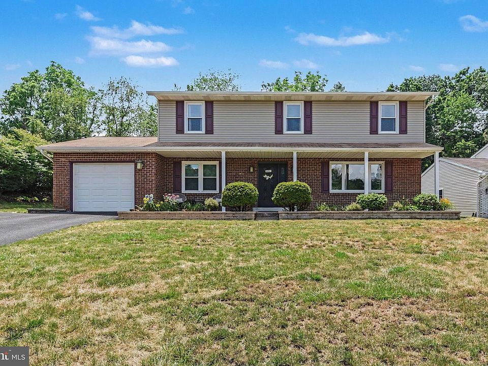 1st image of 7949 Bayard Dr