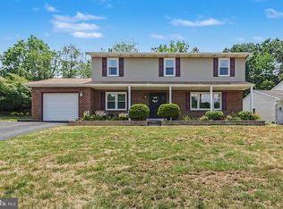 7949 Bayard Dr, Hummelstown, PA 17036