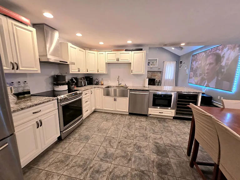 141 South St — Photo 7