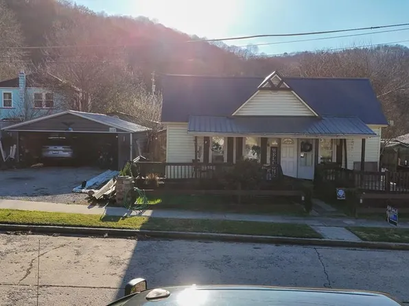 49 Indiana Ave, Whitesburg, KY 41858
