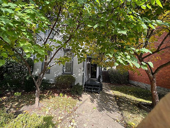 2nd image of 42 Thurman Ave