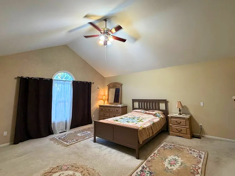 6028 Meadowview Dr — Photo 19