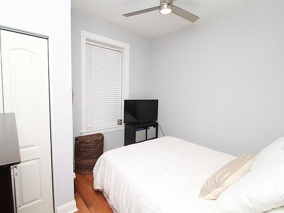 5th image of 1435 N Ashland Ave #2REAR