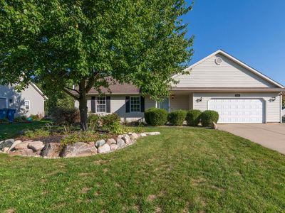 2932 Meadowcroft Ln, Kalamazoo, MI, 49004
