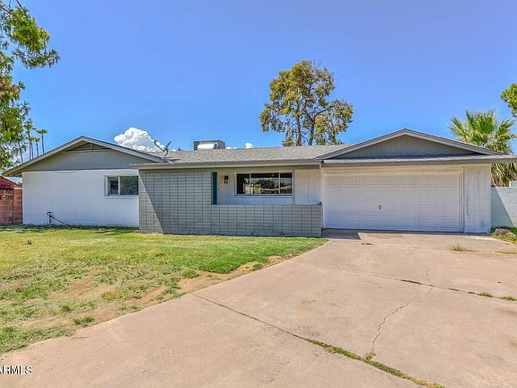 4th image of 7814 N 32ND Avenue