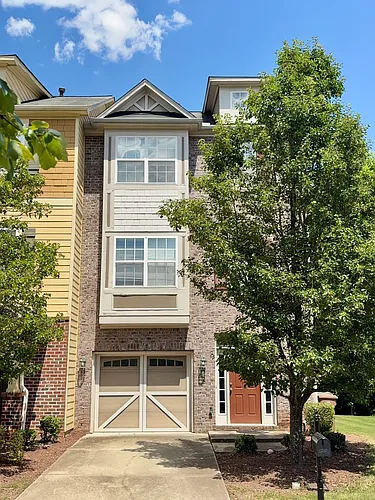 210 Linden Park Ln Photo 1