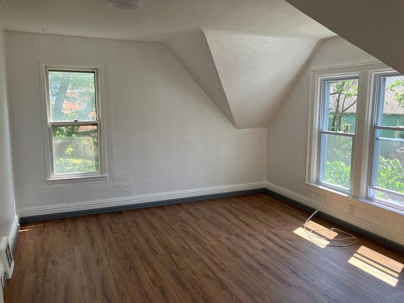 2nd image of 166 Royal Ave #3