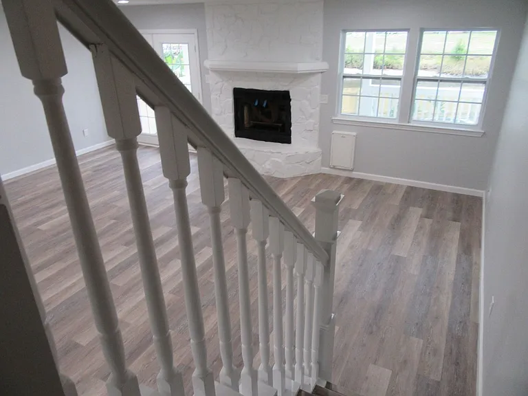 1345 Capri Dr — Photo 26