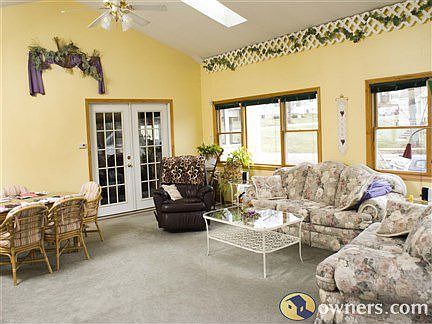 Sun room/Family room