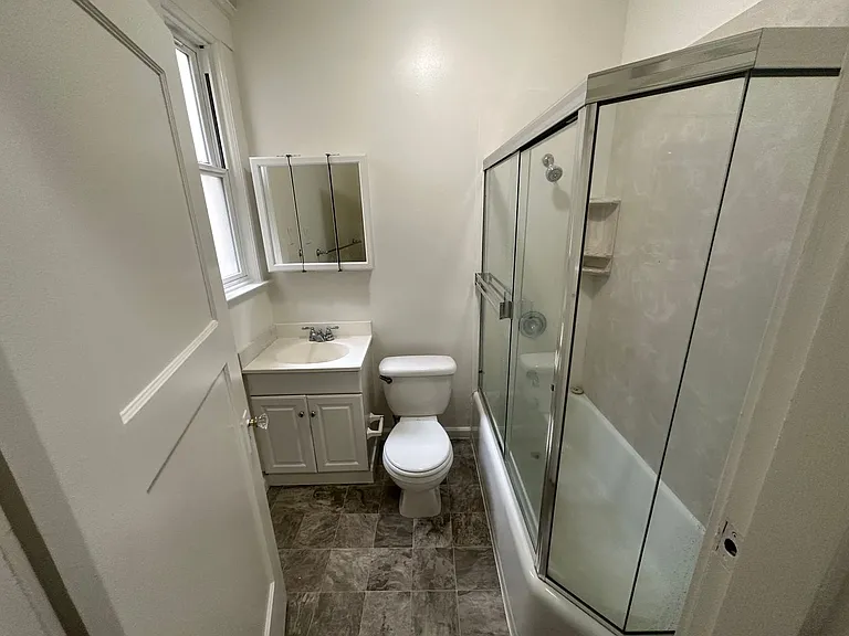 149 Eureka St #7055R — Photo 13