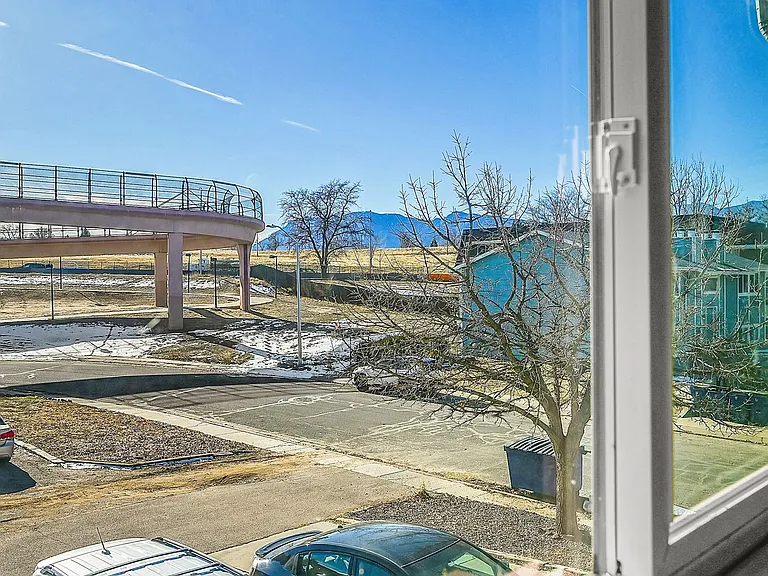 1051 Mazatlan Cir #D — Photo 35