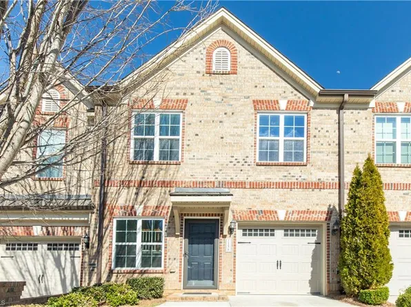 1158 Augustine Heights Dr, Winston Salem, NC 27103