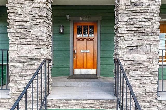 327 E Cleveland Ave — Photo 4