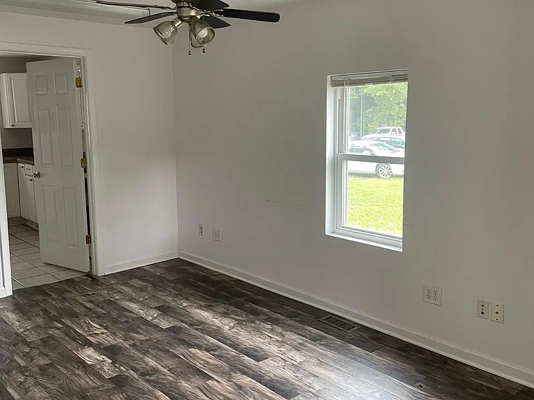 3331 George Washington Memorial Hwy — Photo 5