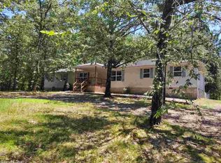 1001 Rainbow Rd, Bismarck, AR 71929