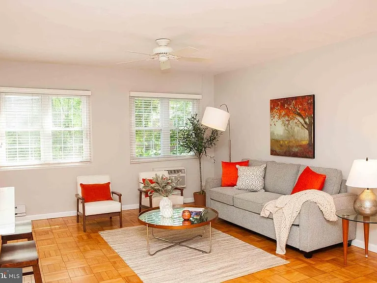 3410 Martha Custis Dr — Photo 12