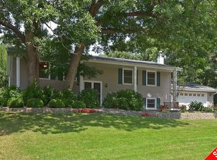 113 Shoshoni Trl, Apple Valley, MN 55124