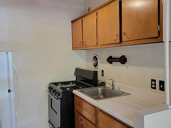 2nd image of 4333 Americana Dr #J