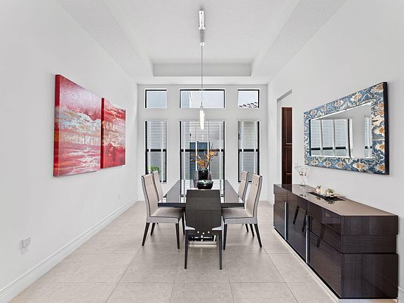 5th image of 16813 PAVILION Way