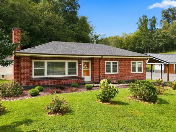 157 7th Ave, Dungannon, VA 24245