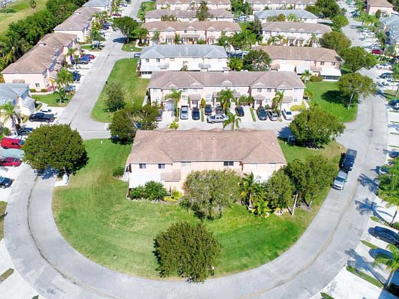 5th image of 4786 SW 14th Pl #4786