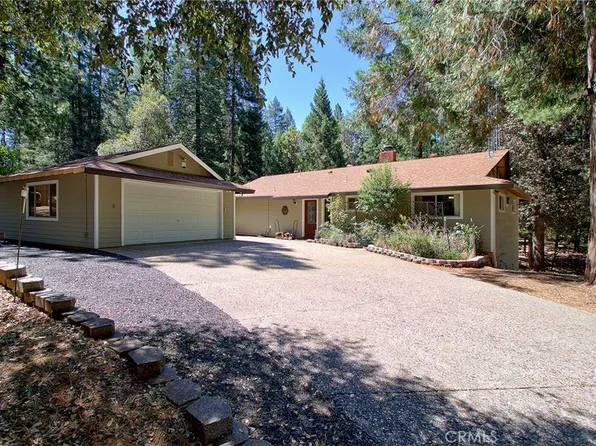 15275 Coutolenc Rd, Magalia, CA 95954