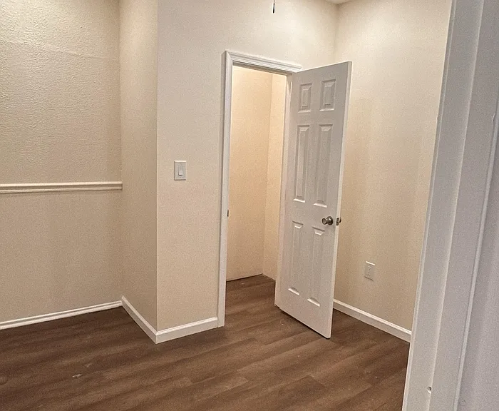 2717 Cedarhurst Rd #4 — Photo 5