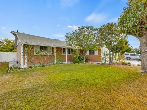 6405 Somis Way, Sacramento, CA 95828