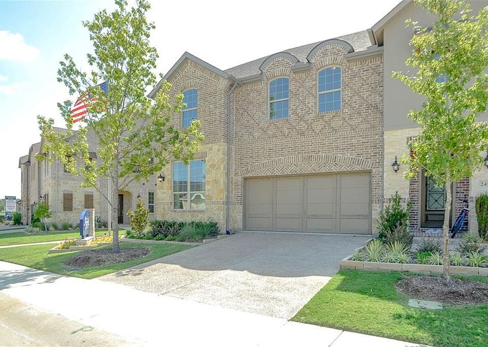 1st image of 2456 King Arthur Blvd