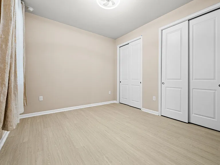 10288 Bonavie Cove Dr — Photo 11
