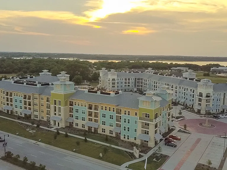 The Villages at Lakefront