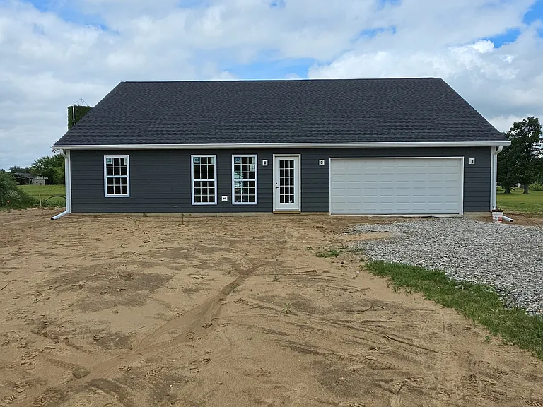 2988 N Wilmoth Hwy — Photo 1