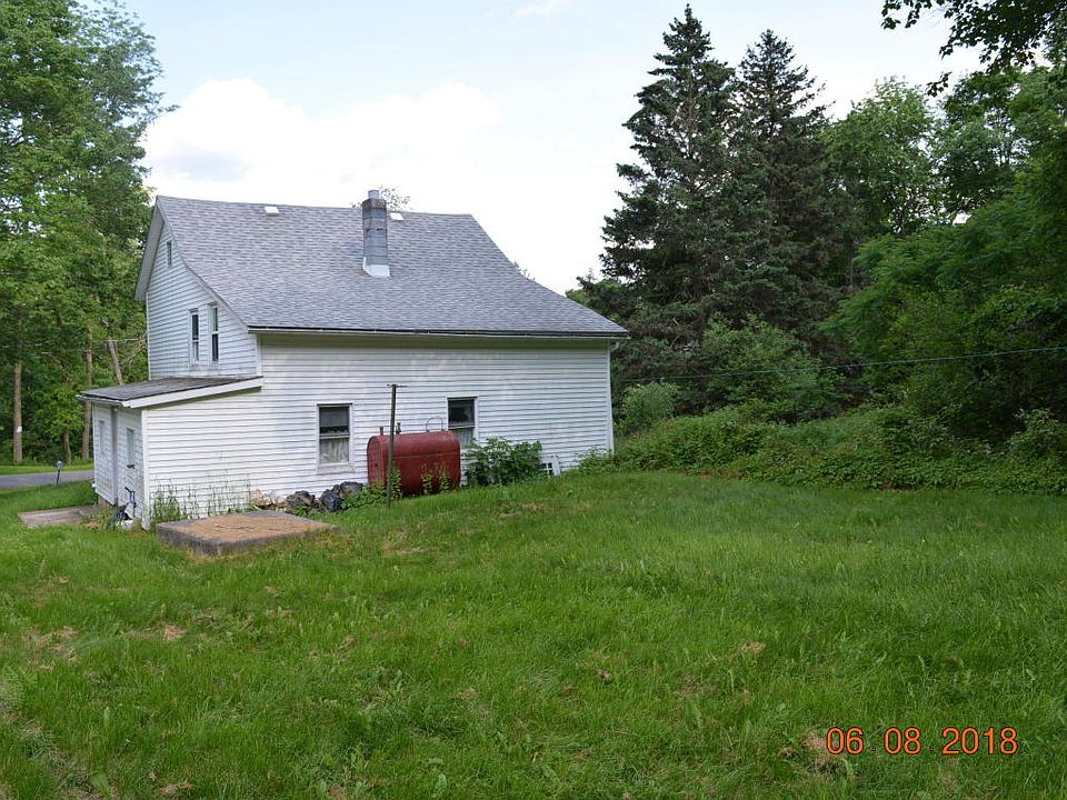 2nd image of 94 Walnut St