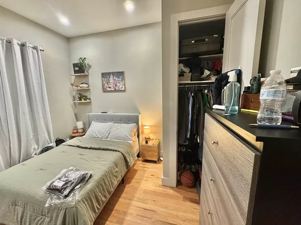 149 Stanhope Street image 5 of 10