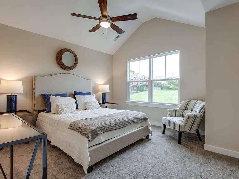 2406 Danilynn Dr — Photo 12