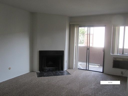 5th image of 5245 Wood St APT P